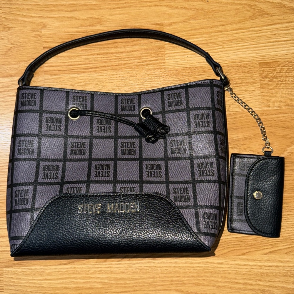 Steve Madden Geometric Quilted Black and Gray Purse